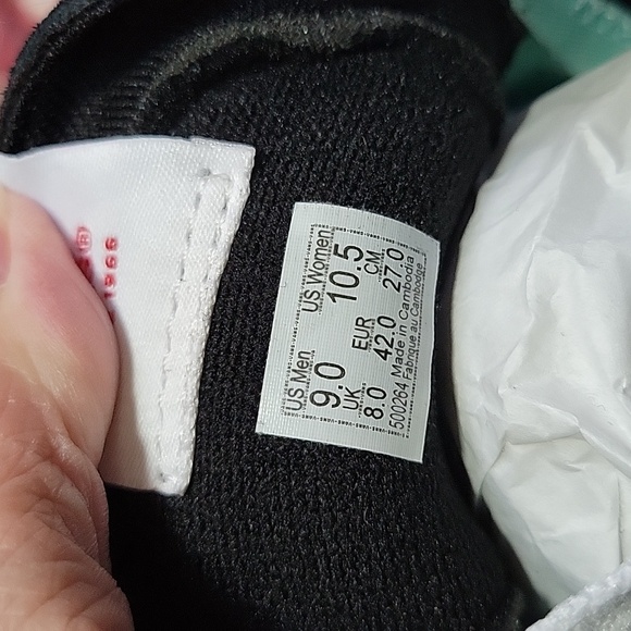 NWT- Vans Unisex ‘Sk8-Hi ComfyCush’ High Top Sneaker In Black/True White - Picture 11 of 11